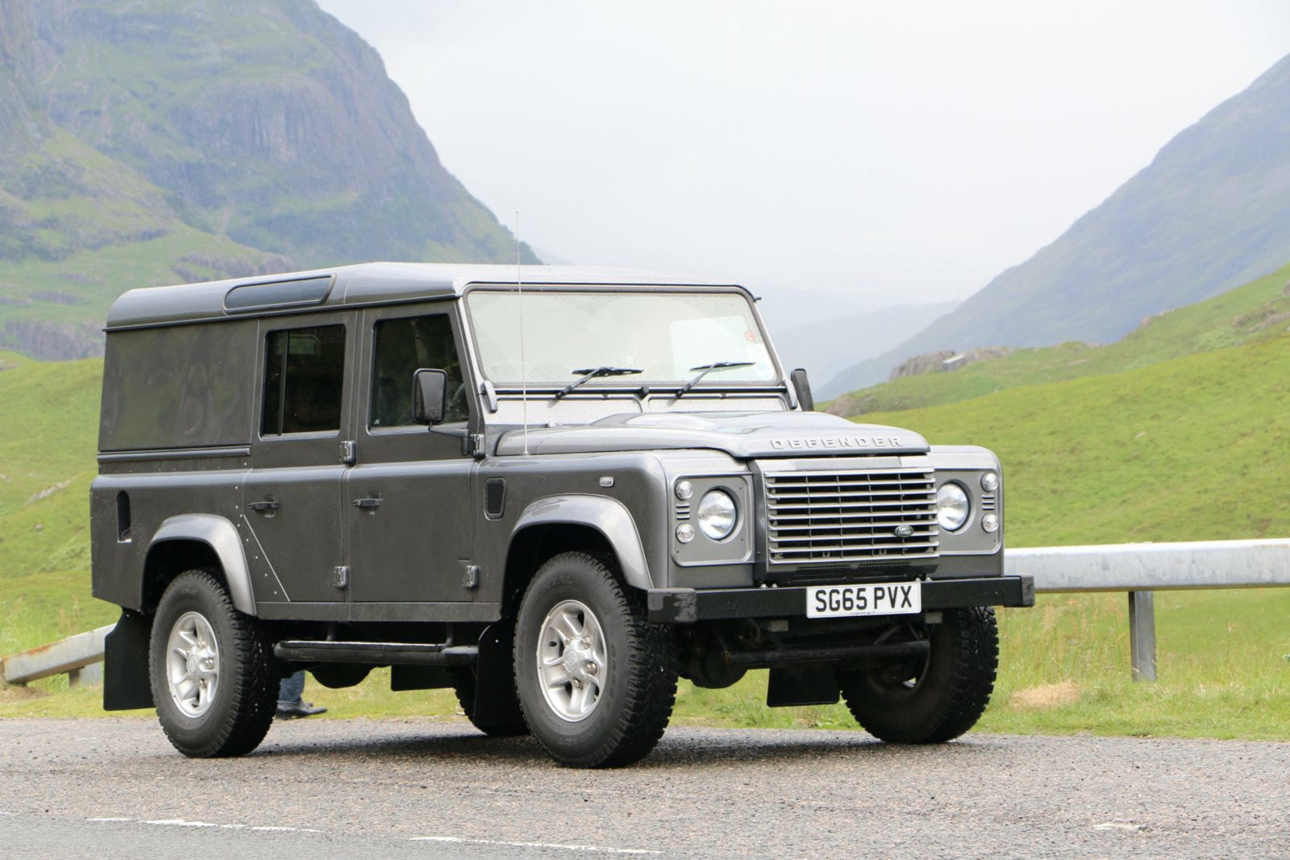 Land Rover Defender 110 Utility 