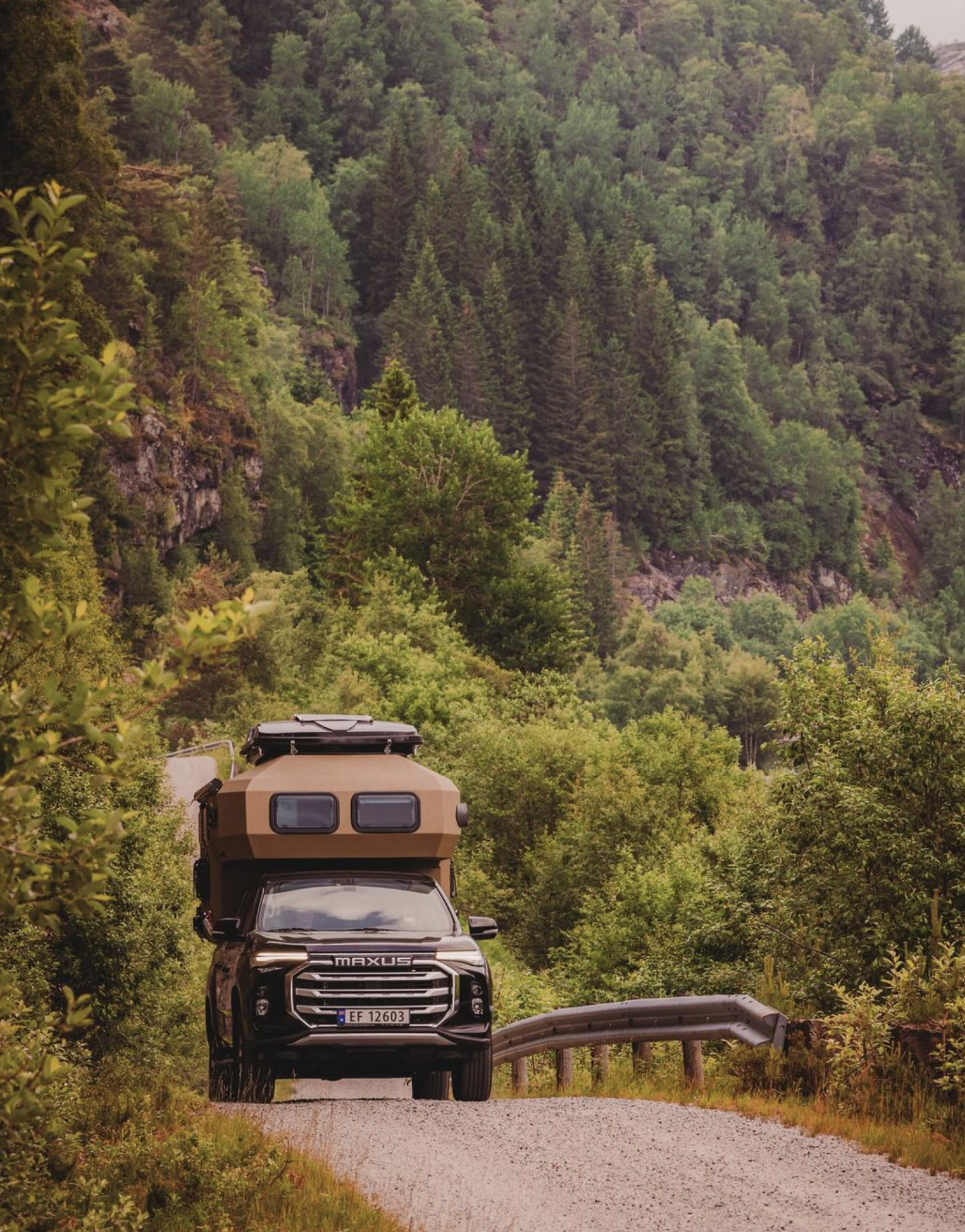 Pickup Camper 1 ELECTRIC