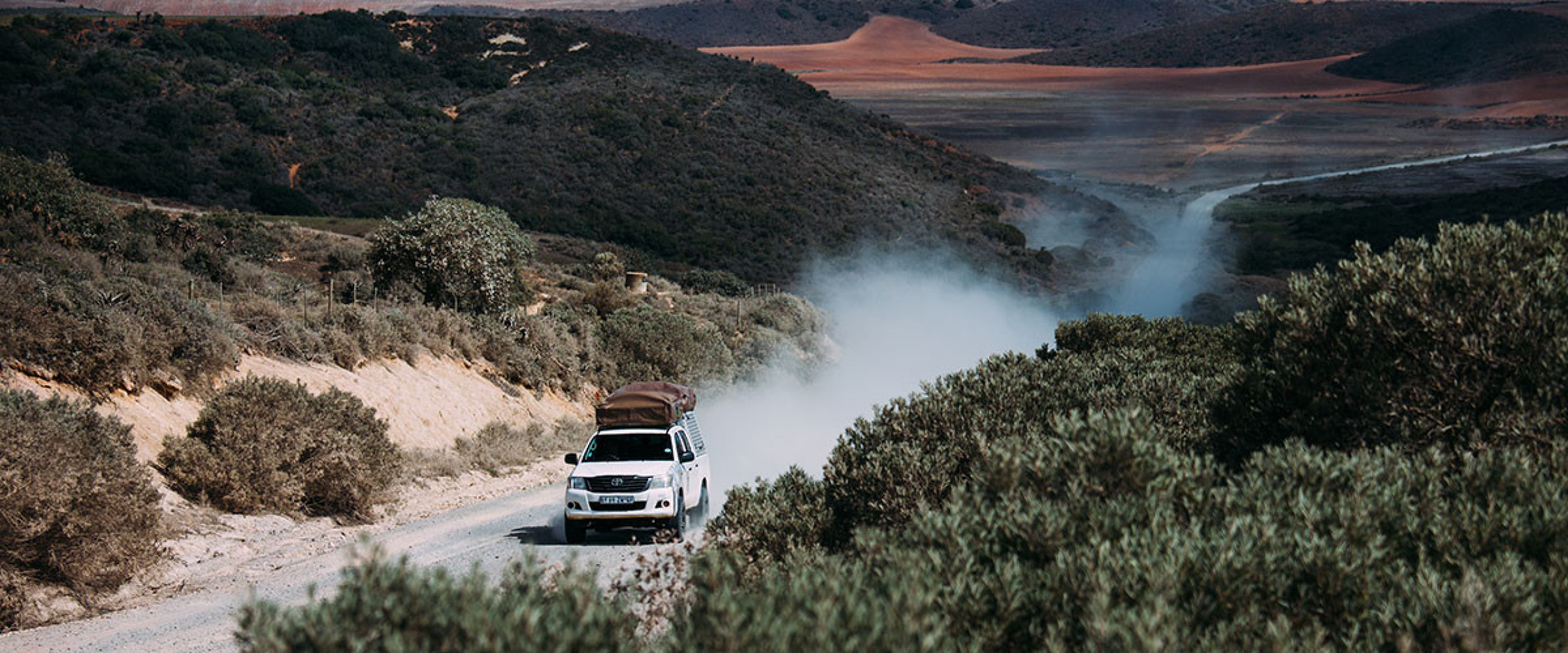 Hilux Double Cab (4 personnes)